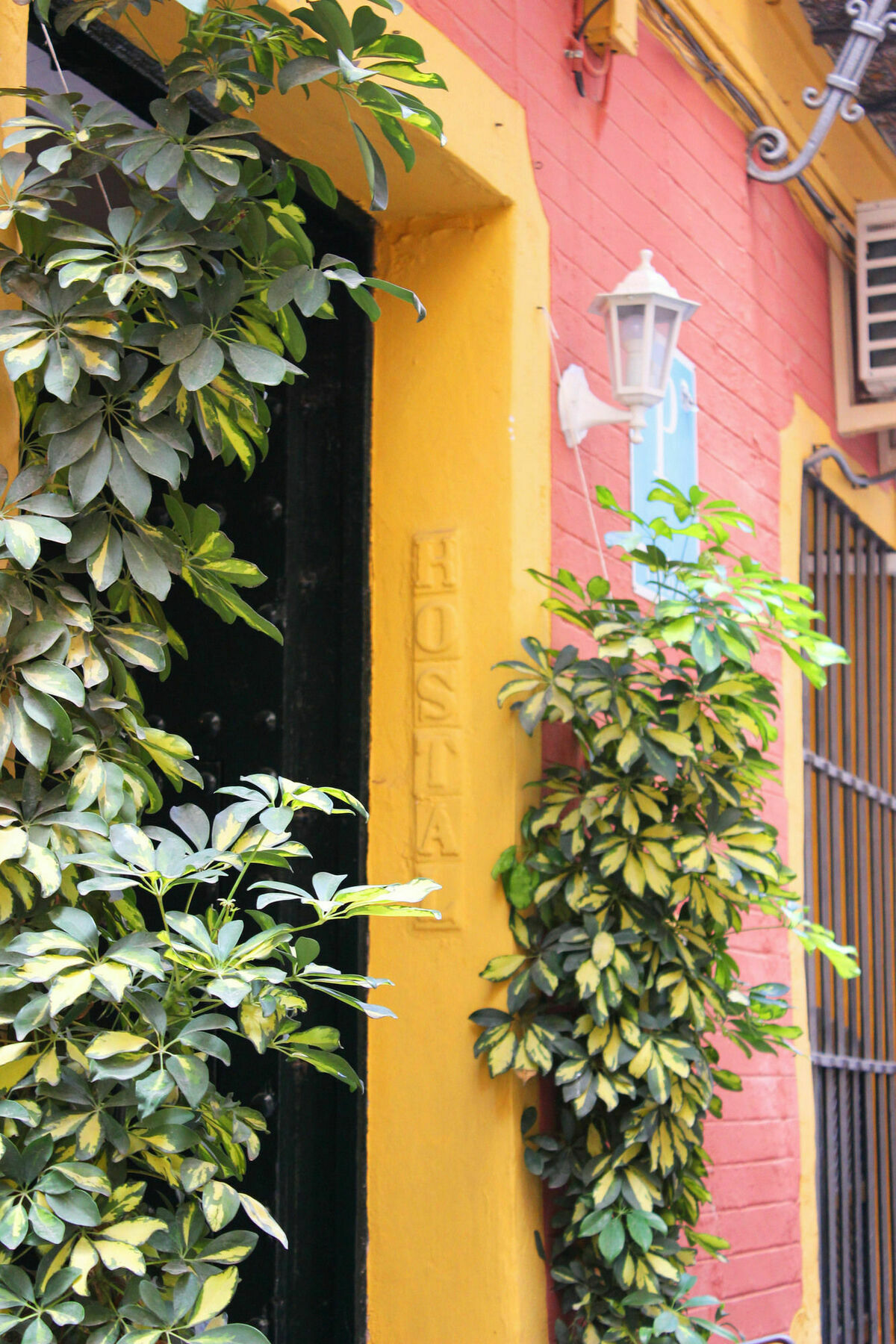 Pension Lisdos Sevilha Exterior foto